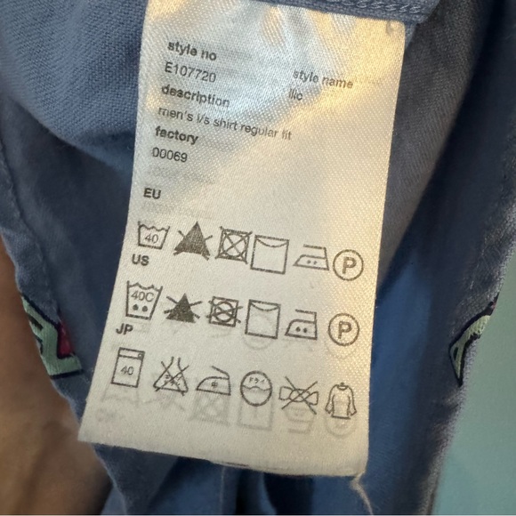 WeSC 🦜 Bird Print LS Button Down Shirt - Picture 6 of 9